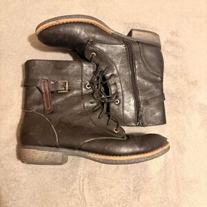 Black Leather Zip Up Patrizia Combat‎ Boots